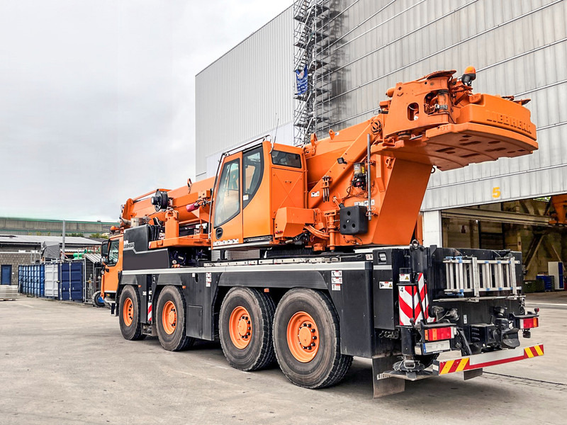 Liebherr LTM 1090-4.2 - Cẩu bánh lốp: hình 2 Liebherr LTM 1090-4.2 - Cẩu bánh lốp: hình 2