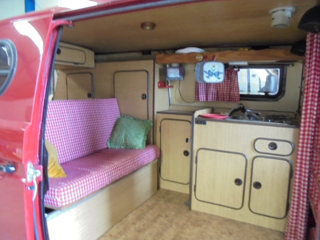 VOLKSWAGEN T3 Syncro 4X4 1.9 TD Wie neu! - Xe van cắm trại: hình 5 VOLKSWAGEN T3 Syncro 4X4 1.9 TD Wie neu! - Xe van cắm trại: hình 5