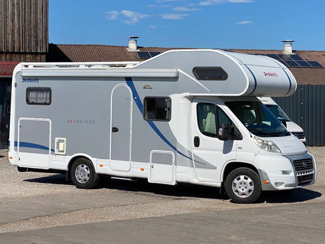 Dethleffs A 7071, Solar,SAT,AHK - Xe cắm trại alkoven: hình 1 Dethleffs A 7071, Solar,SAT,AHK - Xe cắm trại alkoven: hình 1