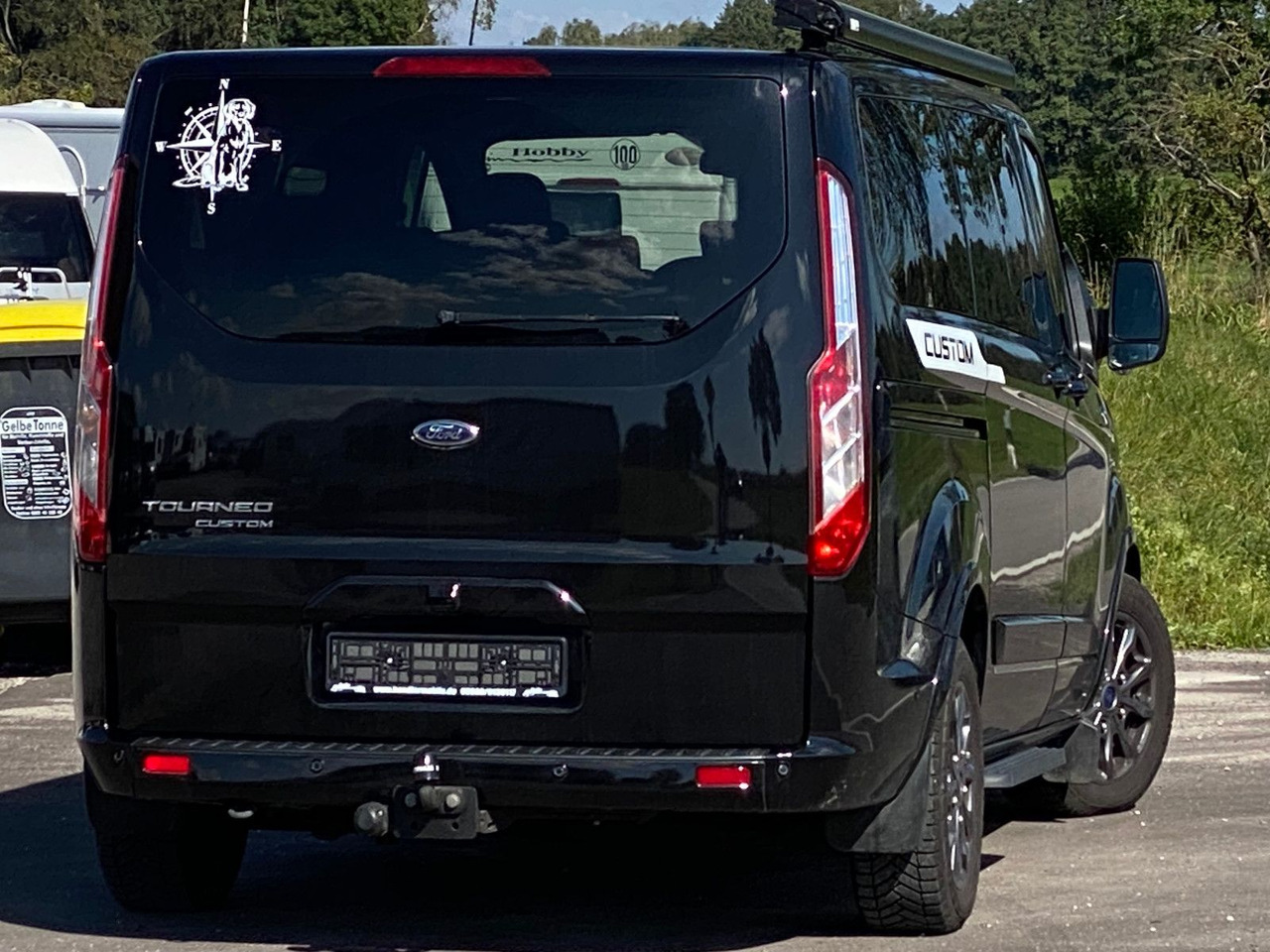 Ford Transit/Tourneo Custom Kombi 320 L1 Titanium X - Xe van chở khách: hình 3 Ford Transit/Tourneo Custom Kombi 320 L1 Titanium X - Xe van chở khách: hình 3