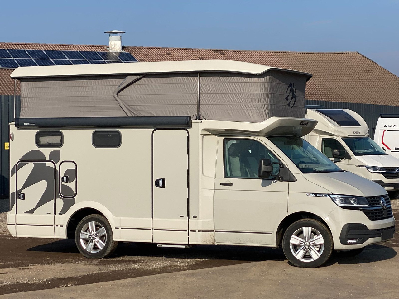 Knaus Tourer CUV 500 MQ CUVISION ohne slide Bett - Xe cắm trại bán tích hợp: hình 2 Knaus Tourer CUV 500 MQ CUVISION ohne slide Bett - Xe cắm trại bán tích hợp: hình 2