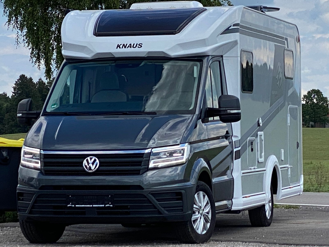 Knaus Van TI PLUS Platinium Selection 650 MEG,Automat - Xe cắm trại bán tích hợp: hình 2 Knaus Van TI PLUS Platinium Selection 650 MEG,Automat - Xe cắm trại bán tích hợp: hình 2