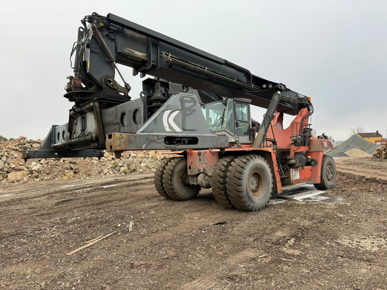 KALMAR DRF420-60S5 BJ: 2007 BStd: 32773h - Máy nhấc container: hình 5 KALMAR DRF420-60S5 BJ: 2007 BStd: 32773h - Máy nhấc container: hình 5
