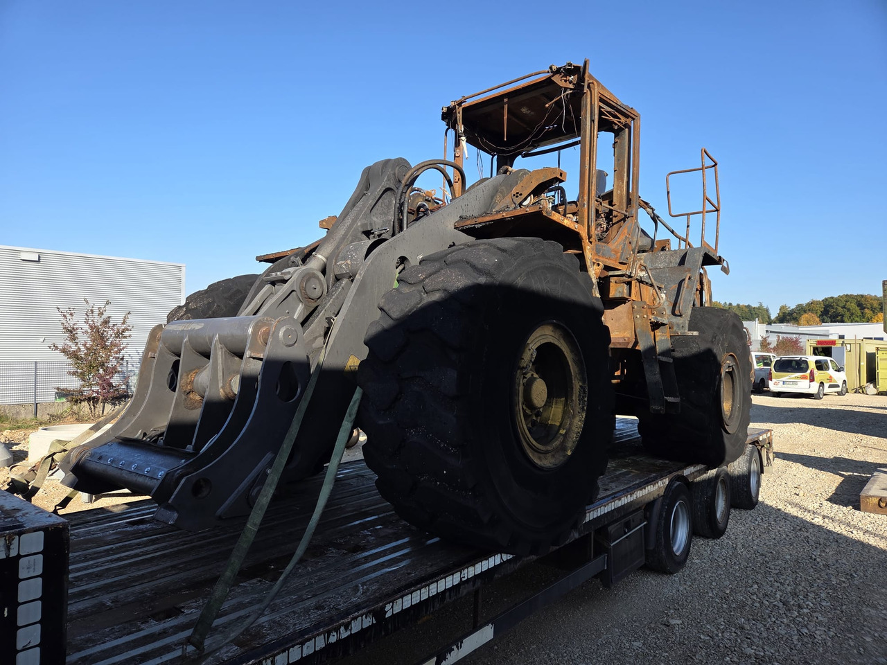 VOLVO L150 Bj: 2020 Brandschaden hydr. Schnellwechsler - Máy xúc lật bánh lốp: hình 1 VOLVO L150 Bj: 2020 Brandschaden hydr. Schnellwechsler - Máy xúc lật bánh lốp: hình 1