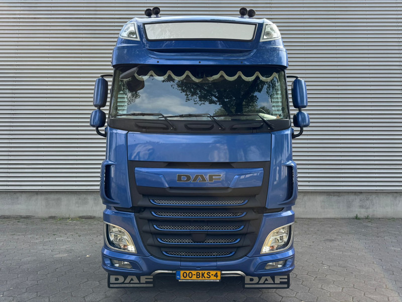 DAF XF 480 SSC / 6X2 / 2 Tanks / 2 In Stock / TUV: 10-2025 / NL Truck - Xe đầu kéo: hình 4 DAF XF 480 SSC / 6X2 / 2 Tanks / 2 In Stock / TUV: 10-2025 / NL Truck - Xe đầu kéo: hình 4