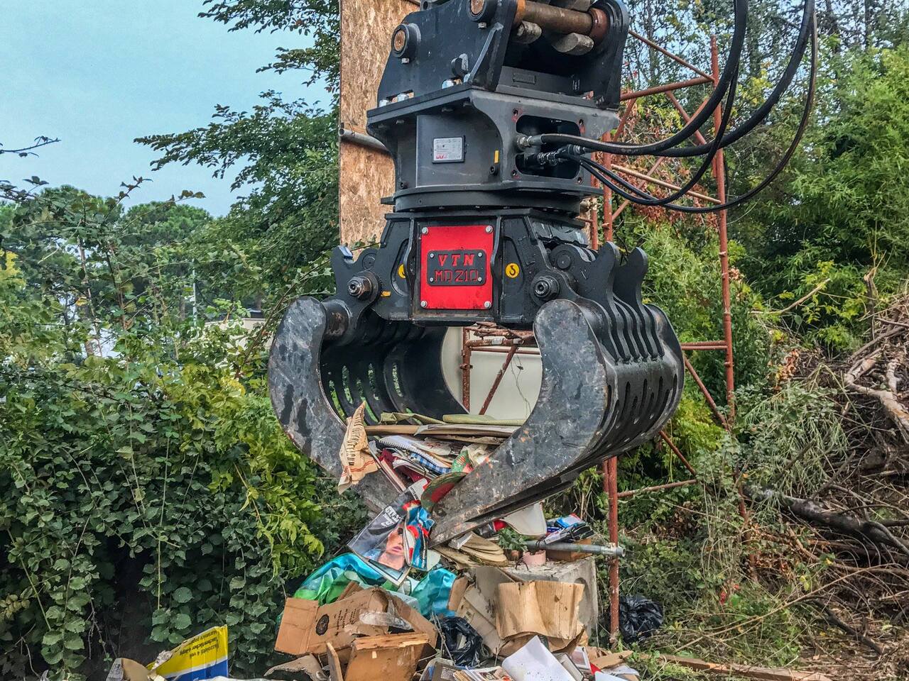 VTN MD210 S Hydraulic Demolition Sorting grapple - Nho táo cho Máy móc xây dựng: hình 3 VTN MD210 S Hydraulic Demolition Sorting grapple - Nho táo cho Máy móc xây dựng: hình 3