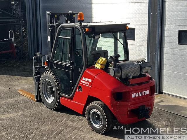Manitou MSI35T 4ST3A - Xe nâng địa hình gồ ghề: hình 4 Manitou MSI35T 4ST3A - Xe nâng địa hình gồ ghề: hình 4