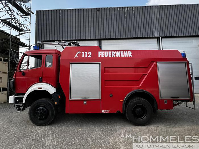 Mercedes-Benz 1831 4x4 - Xe tải cứu hỏa: hình 3 Mercedes-Benz 1831 4x4 - Xe tải cứu hỏa: hình 3