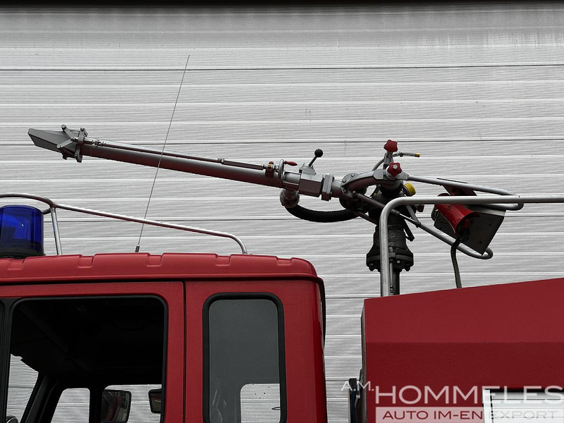 Mercedes-Benz 1831 AK 4x4 - Xe tải cứu hỏa: hình 5 Mercedes-Benz 1831 AK 4x4 - Xe tải cứu hỏa: hình 5