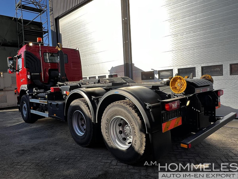 Volvo FM 330 6X4, Multilift - Xe tải nâng móc: hình 5 Volvo FM 330 6X4, Multilift - Xe tải nâng móc: hình 5