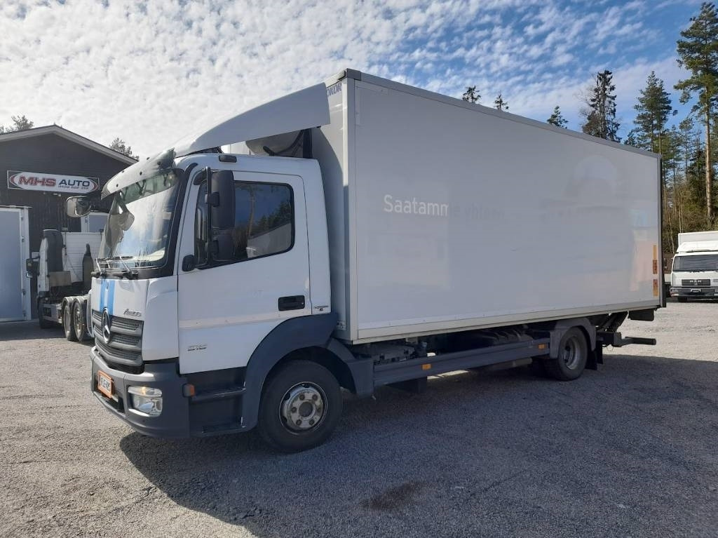 Mercedes-Benz Atego 918 Euro 6 - Xe tải đông lạnh: hình 1 Mercedes-Benz Atego 918 Euro 6 - Xe tải đông lạnh: hình 1