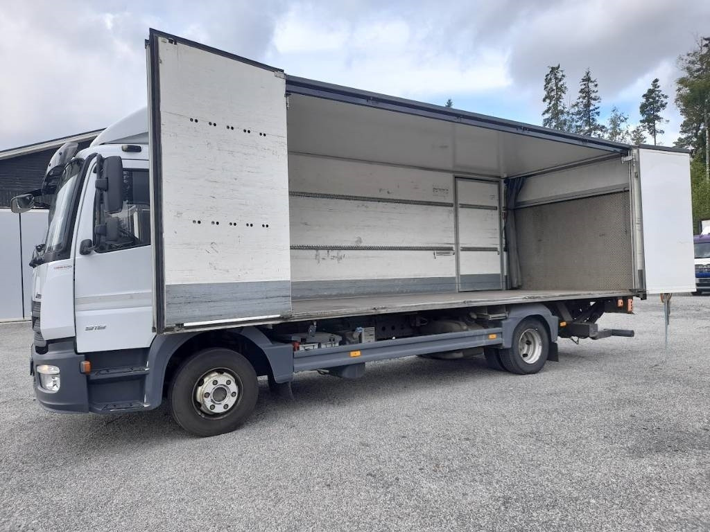 Mercedes-Benz Atego 918 - Xe tải đông lạnh: hình 1 Mercedes-Benz Atego 918 - Xe tải đông lạnh: hình 1