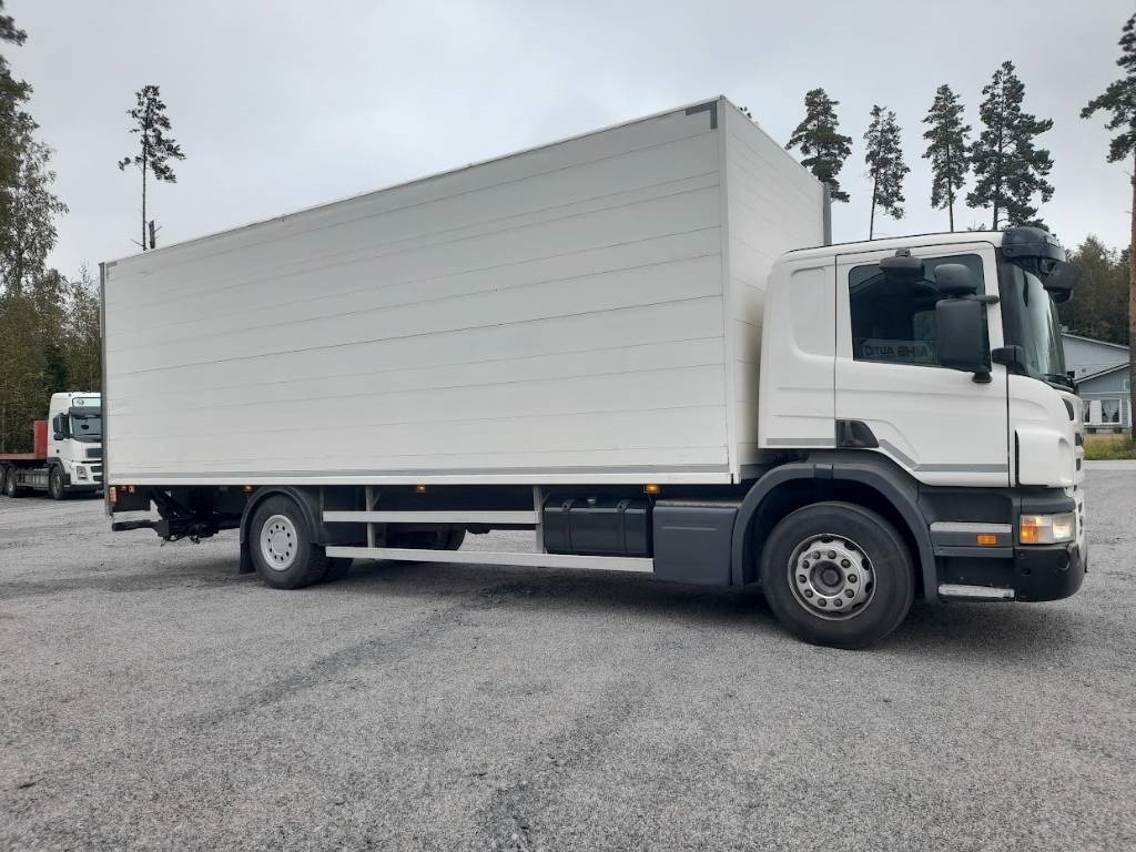 Scania P 230 DB - Xe tải hộp: hình 4 Scania P 230 DB - Xe tải hộp: hình 4