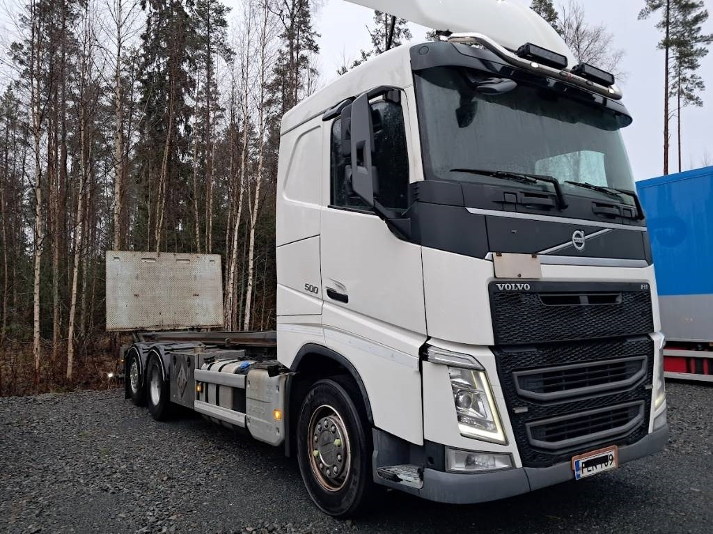 Volvo FH 13 500 - Xe chở gỗ: hình 2 Volvo FH 13 500 - Xe chở gỗ: hình 2