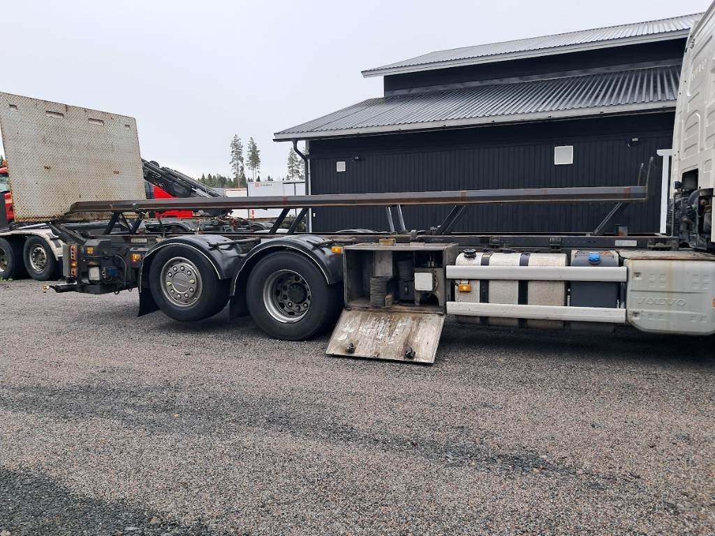Volvo FH 13 500 - Xe chở container/ Xe tải hoán đổi thân: hình 5 Volvo FH 13 500 - Xe chở container/ Xe tải hoán đổi thân: hình 5