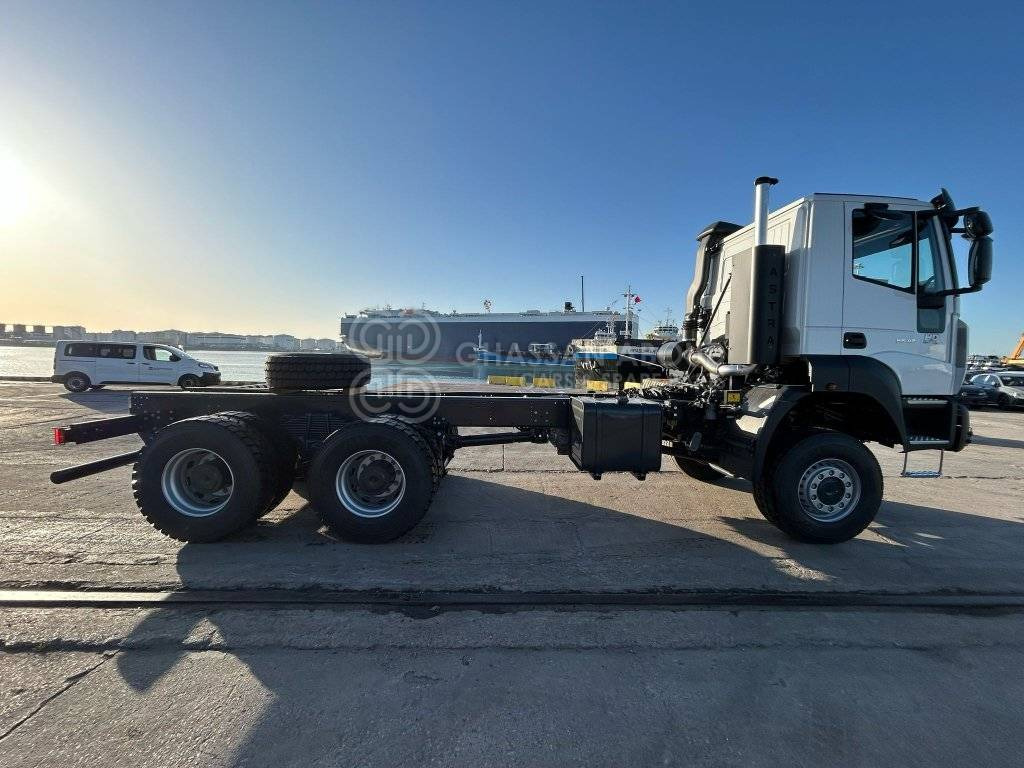 BARCELONA ASTRA CHASSIS 6×6 (HD9 66.42) MY24 - Xe tải khung gầm: hình 4 BARCELONA ASTRA CHASSIS 6×6 (HD9 66.42) MY24 - Xe tải khung gầm: hình 4
