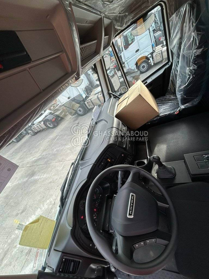 BARCELONA ASTRA CHASSIS 8×4 (HD9 84.42) MY24 - Xe tải khung gầm: hình 5 BARCELONA ASTRA CHASSIS 8×4 (HD9 84.42) MY24 - Xe tải khung gầm: hình 5