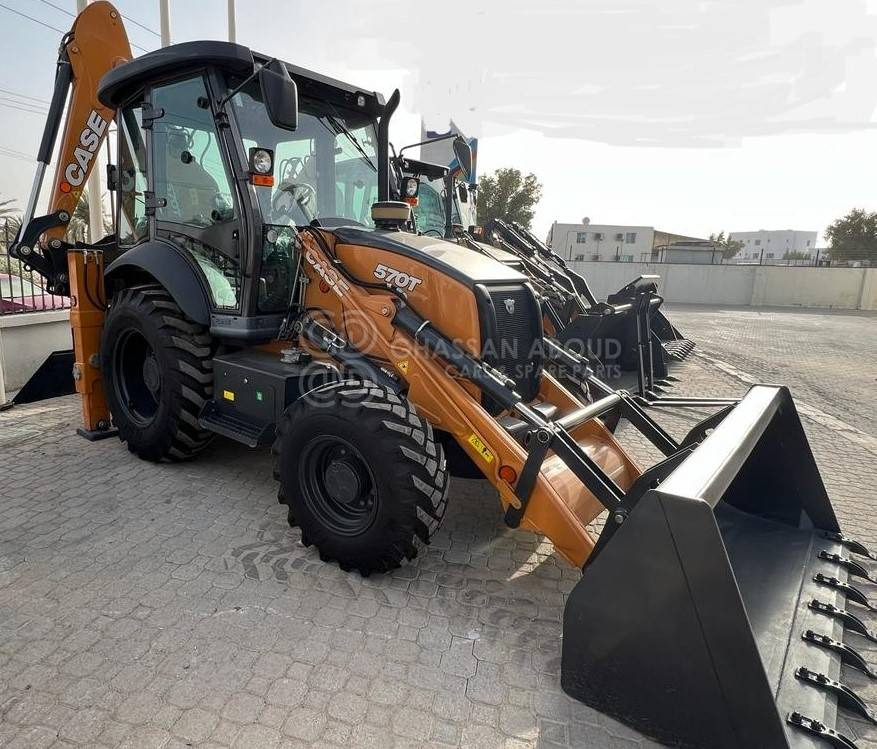 CASE 570 T BACKHOE LOADER MY23 - Máy xúc trước múc sau: hình 3 CASE 570 T BACKHOE LOADER MY23 - Máy xúc trước múc sau: hình 3