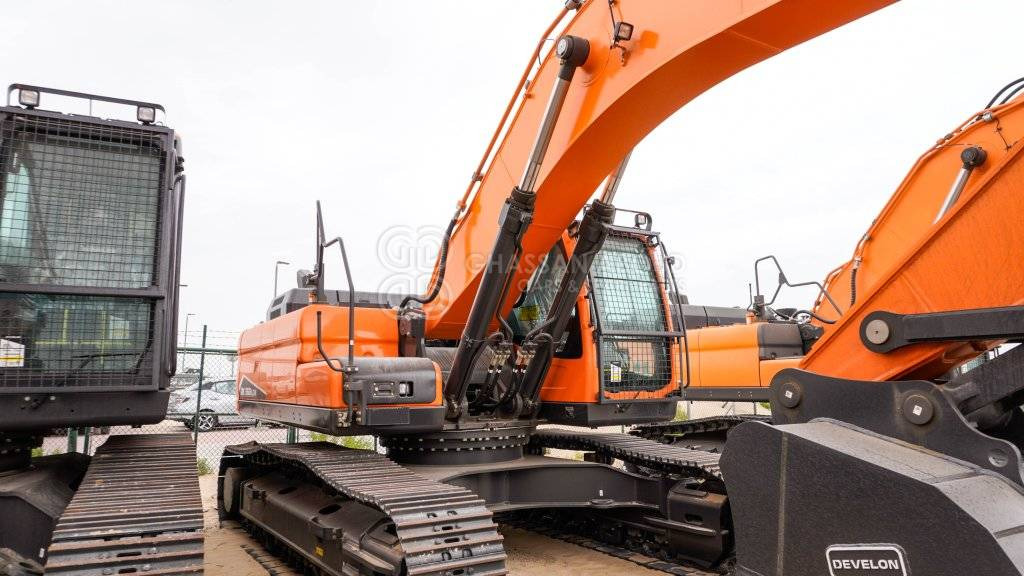 Develon DX360LCA-7M Crawler Excavator MY2025 - Máy xúc bánh xích: hình 2 Develon DX360LCA-7M Crawler Excavator MY2025 - Máy xúc bánh xích: hình 2
