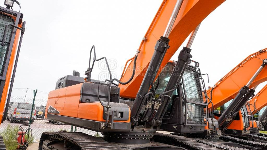 Máy xúc bánh xích Develon DX450LCA-7M Crawler Excavator MY2025: hình 15