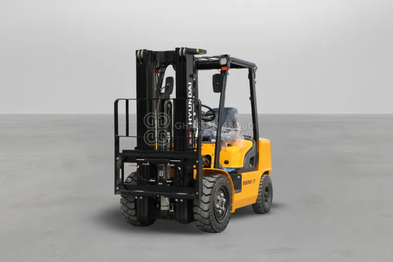 Hyundai Forklift 35DE-7 3.5 TONS DIESEL 3 STAGE - Xe nâng diesel: hình 1 Hyundai Forklift 35DE-7 3.5 TONS DIESEL 3 STAGE - Xe nâng diesel: hình 1