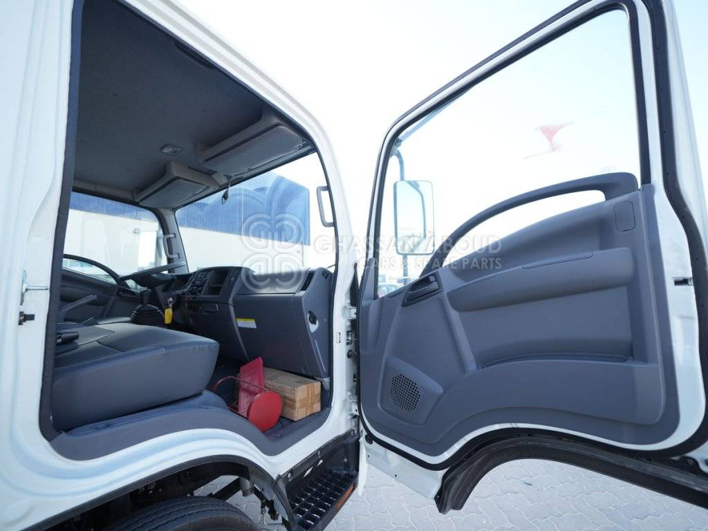 Xe tải khung gầm ISUZU NPR 85 CREW CABIN MY24: hình 10