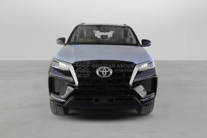 Toyota Fortuner 4x4 PART-TIME - SUV: hình 5 Toyota Fortuner 4x4 PART-TIME - SUV: hình 5