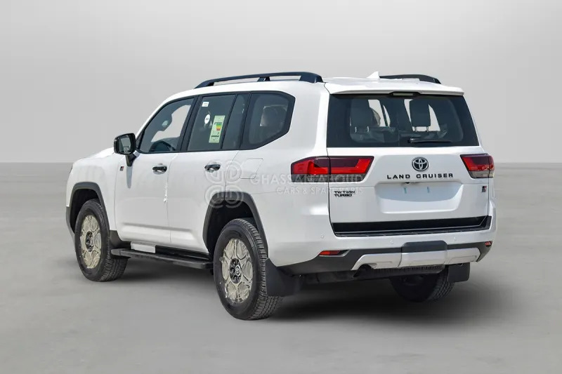 Toyota Land Cruiser 300 - SUV: hình 4 Toyota Land Cruiser 300 - SUV: hình 4