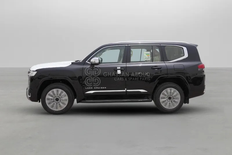 Toyota Land Cruiser 300 - SUV: hình 3 Toyota Land Cruiser 300 - SUV: hình 3