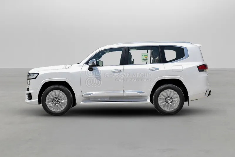 Toyota Land Cruiser 300 - SUV: hình 3 Toyota Land Cruiser 300 - SUV: hình 3