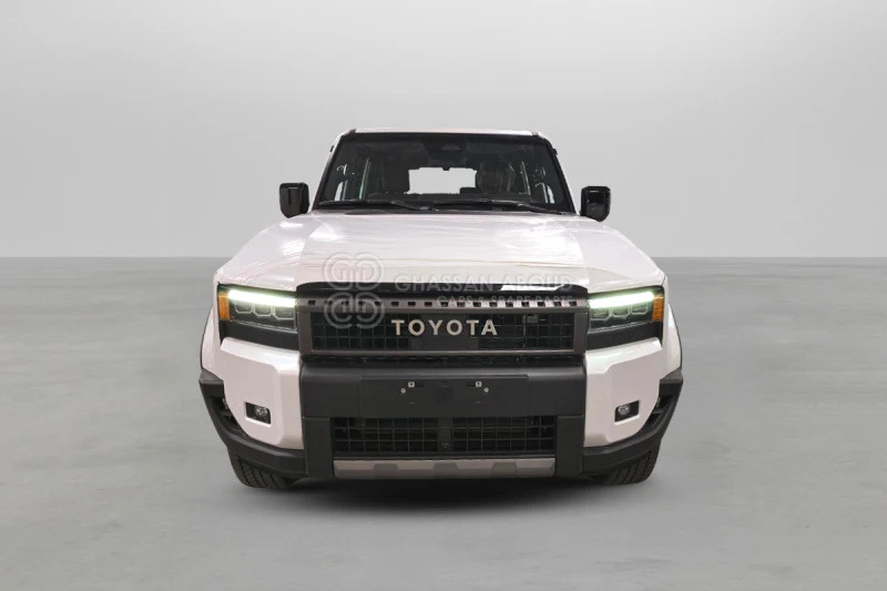 Toyota Prado - SUV: hình 2 Toyota Prado - SUV: hình 2