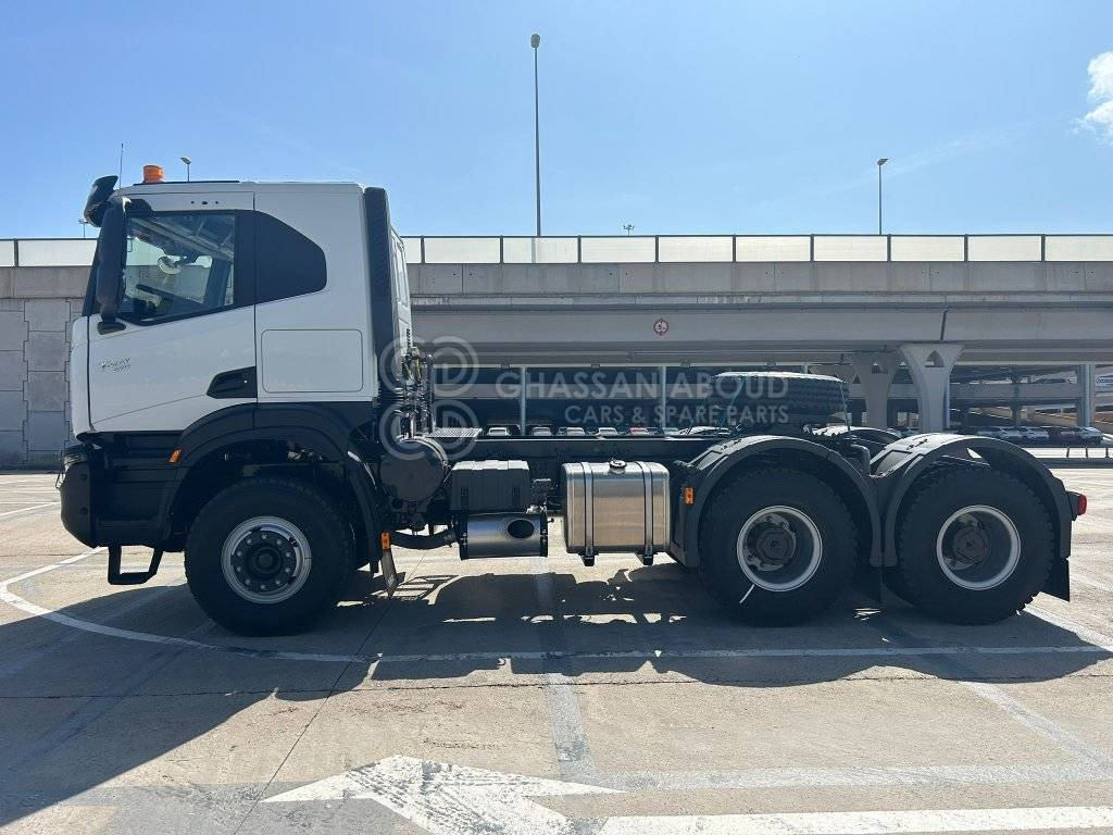 IVECO T-WAY Tractor 6×4 AT720T47TH GVW 26-38 Ton HP 470 R20Tyre MY24 - Xe đầu kéo: hình 1 IVECO T-WAY Tractor 6×4 AT720T47TH GVW 26-38 Ton HP 470 R20Tyre MY24 - Xe đầu kéo: hình 1
