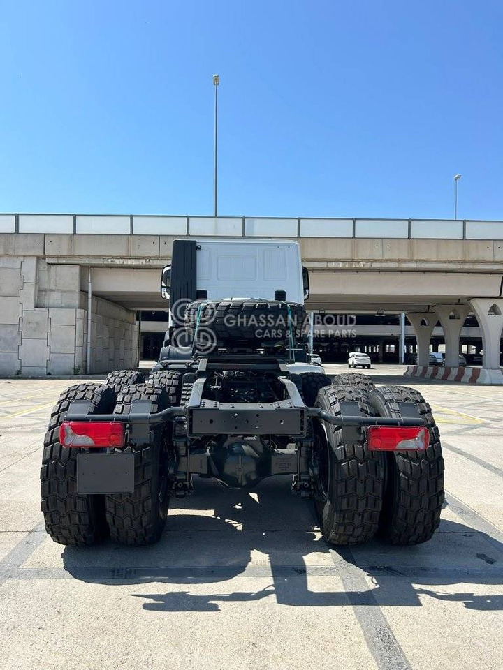 IVECO T-WAY Tractor 6×6 AT720T47WTH GVW 33 Ton HP 470 R20Tyre MY25 - Xe đầu kéo: hình 4 IVECO T-WAY Tractor 6×6 AT720T47WTH GVW 33 Ton HP 470 R20Tyre MY25 - Xe đầu kéo: hình 4