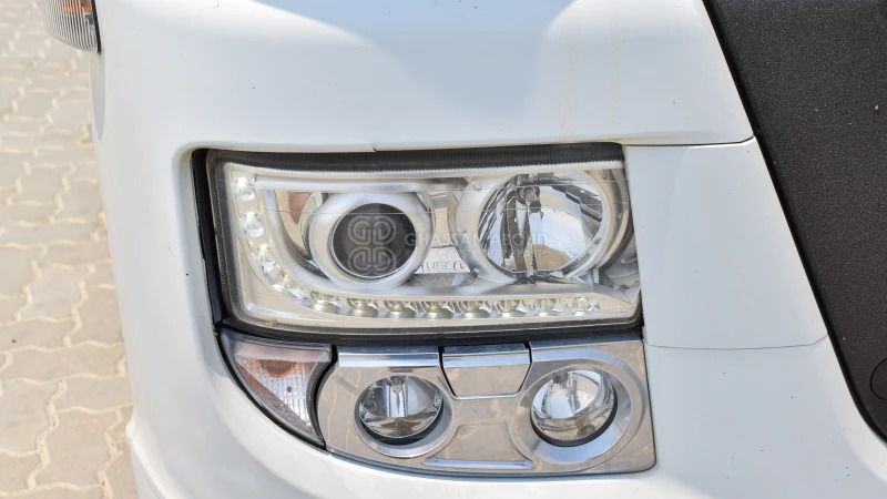 Xe đầu kéo Iveco Stralis AS440S46T/P with Adblue 4X2 Tractor Head: hình 6