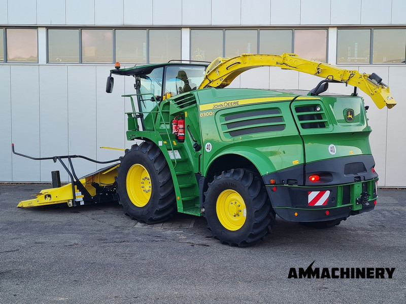 John Deere 8300 pro drive - Máy gặt đập thức ăn gia súc: hình 4 John Deere 8300 pro drive - Máy gặt đập thức ăn gia súc: hình 4