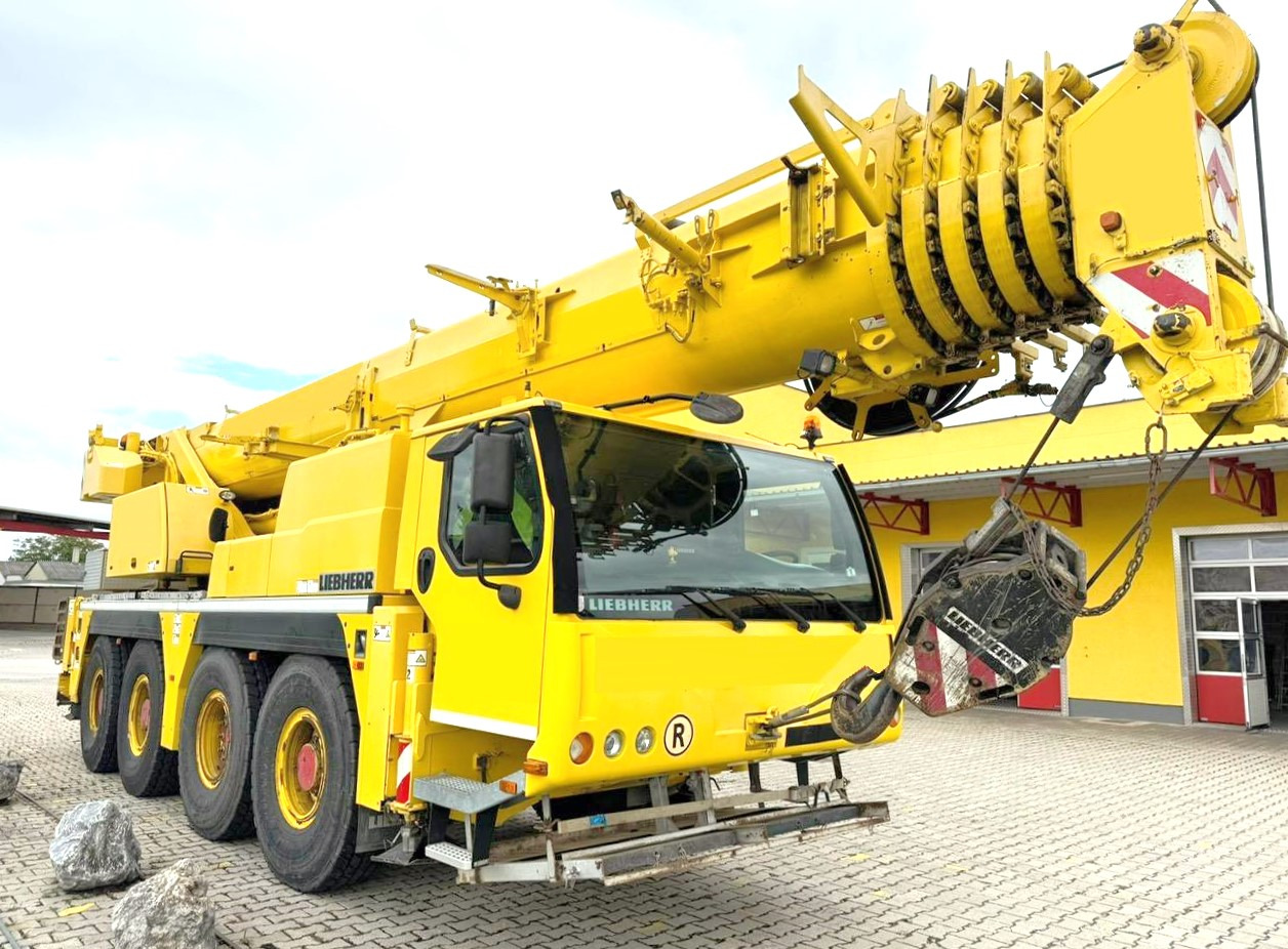 LIEBHERR LTM 1070-4.2 - Cần cẩu: hình 1 LIEBHERR LTM 1070-4.2 - Cần cẩu: hình 1
