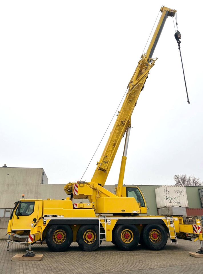 LIEBHERR LTM 1070-4.2 - Cần cẩu: hình 3 LIEBHERR LTM 1070-4.2 - Cần cẩu: hình 3