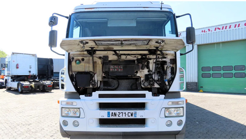 Xe tải hộp Iveco Stralis 310 8.60m box! Manual gerabox, Great state: hình 6
