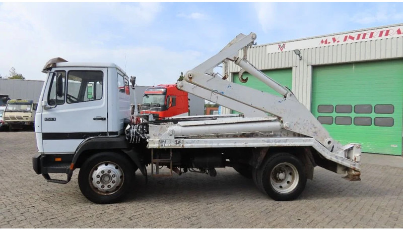 Mercedes-Benz 1514 Manual diesel pomp. Very clean - Xe tải hệ thống cáp: hình 3 Mercedes-Benz 1514 Manual diesel pomp. Very clean - Xe tải hệ thống cáp: hình 3