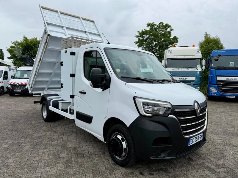 Renault Master 2021 3 seats, Great condition ! EURO 6 - Xe ben nhỏ: hình 1 Renault Master 2021 3 seats, Great condition ! EURO 6 - Xe ben nhỏ: hình 1
