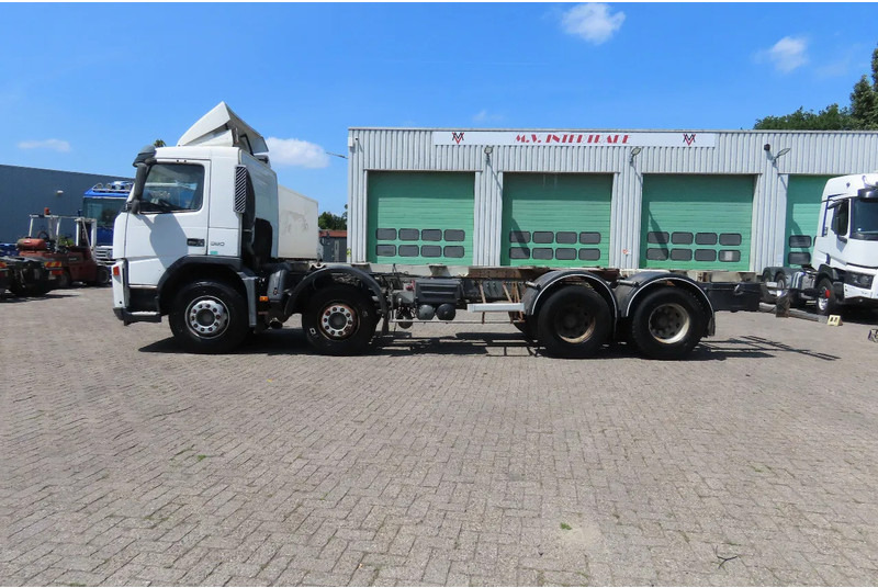 Volvo FM 380 8x4 FULL SPRING. 100% condition! - Xe tải khung gầm: hình 4 Volvo FM 380 8x4 FULL SPRING. 100% condition! - Xe tải khung gầm: hình 4