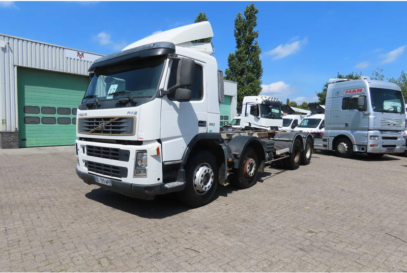 Volvo FM 380 8x4 FULL SPRING. 100% condition! - Xe tải khung gầm: hình 1 Volvo FM 380 8x4 FULL SPRING. 100% condition! - Xe tải khung gầm: hình 1