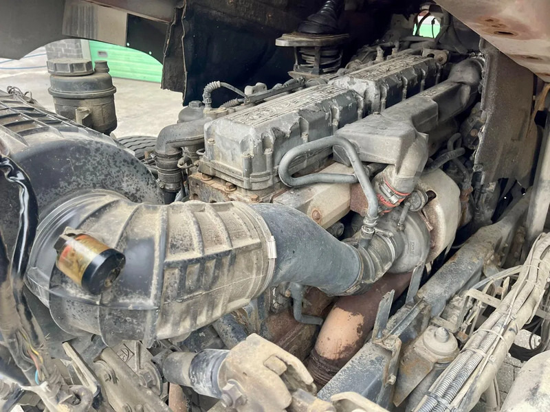 DAF CF 85.430 MANUAL ! TOP Condition ! - Xe đầu kéo: hình 4 DAF CF 85.430 MANUAL ! TOP Condition ! - Xe đầu kéo: hình 4