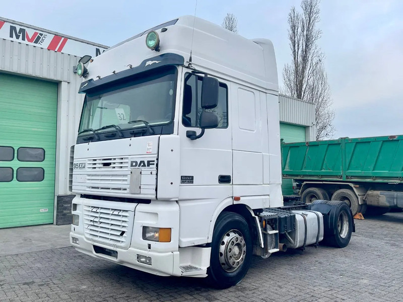 DAF XF 95.430 Manual , EUR4 - Xe đầu kéo: hình 2 DAF XF 95.430 Manual , EUR4 - Xe đầu kéo: hình 2