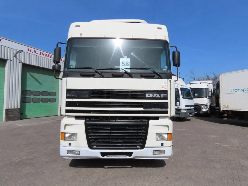 DAF XF 95.480 E4 type, Manual ger, Manual. Great state - Xe đầu kéo: hình 2 DAF XF 95.480 E4 type, Manual ger, Manual. Great state - Xe đầu kéo: hình 2