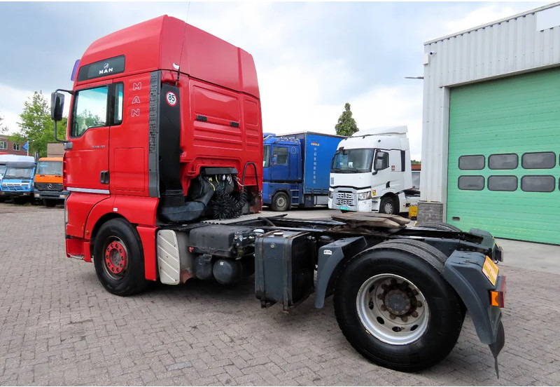 MAN TGA 18.410 Manual gearbox, Manual pomp, PTO, HYDRAULIC - Xe đầu kéo: hình 5 MAN TGA 18.410 Manual gearbox, Manual pomp, PTO, HYDRAULIC - Xe đầu kéo: hình 5