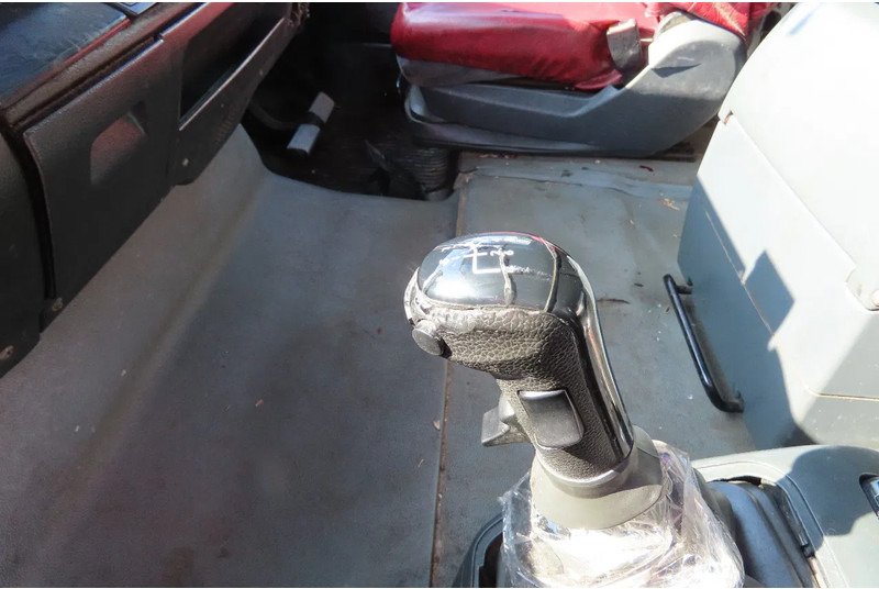 Xe đầu kéo MAN TGA 18.460 Manual injection (euro2), Manual gearbox: hình 19