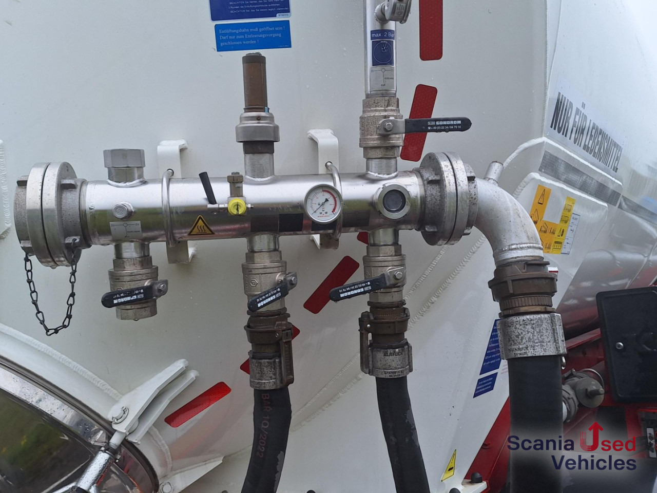 KAESSBOHRER Lebensmitteltank Kippbar SSK 40XS Neuwertig !! - Sơ mi rơ moóc bồn silo: hình 4 KAESSBOHRER Lebensmitteltank Kippbar SSK 40XS Neuwertig !! - Sơ mi rơ moóc bồn silo: hình 4