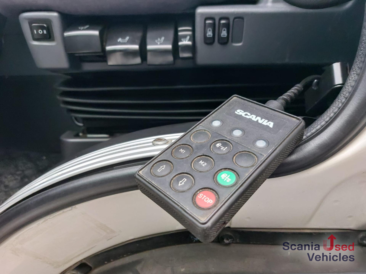 SCANIA P 280 DB4x2MNA Koffer Ladebordwand - Xe tải hộp: hình 4 SCANIA P 280 DB4x2MNA Koffer Ladebordwand - Xe tải hộp: hình 4