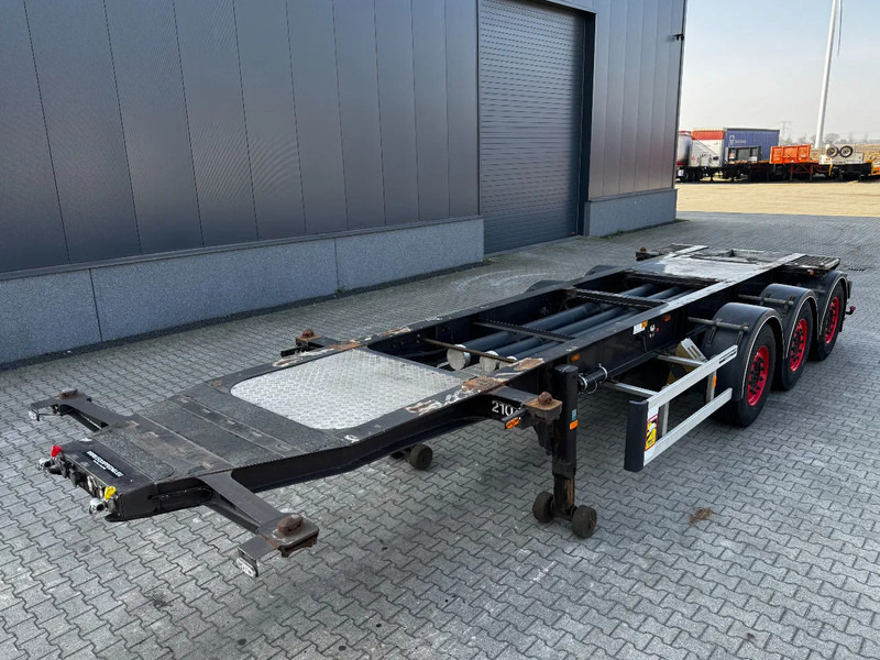 Burg 20FT/3-axles, SAF INTRADISC, ADR (EXII, EXII, FL, AT), 2x LIFTAXLE, NL-Chassis, APK/ADR:06/2025 - Xe chở container/ Sơ mi rơ moóc hoán đổi thân: hình 2 Burg 20FT/3-axles, SAF INTRADISC, ADR (EXII, EXII, FL, AT), 2x LIFTAXLE, NL-Chassis, APK/ADR:06/2025 - Xe chở container/ Sơ mi rơ moóc hoán đổi thân: hình 2